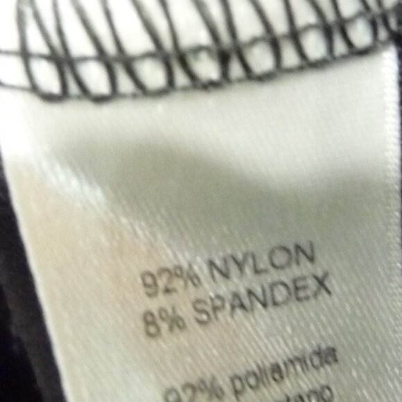 CHICO'S SIZE 3 BLACK TANK - Picture 4 of 4